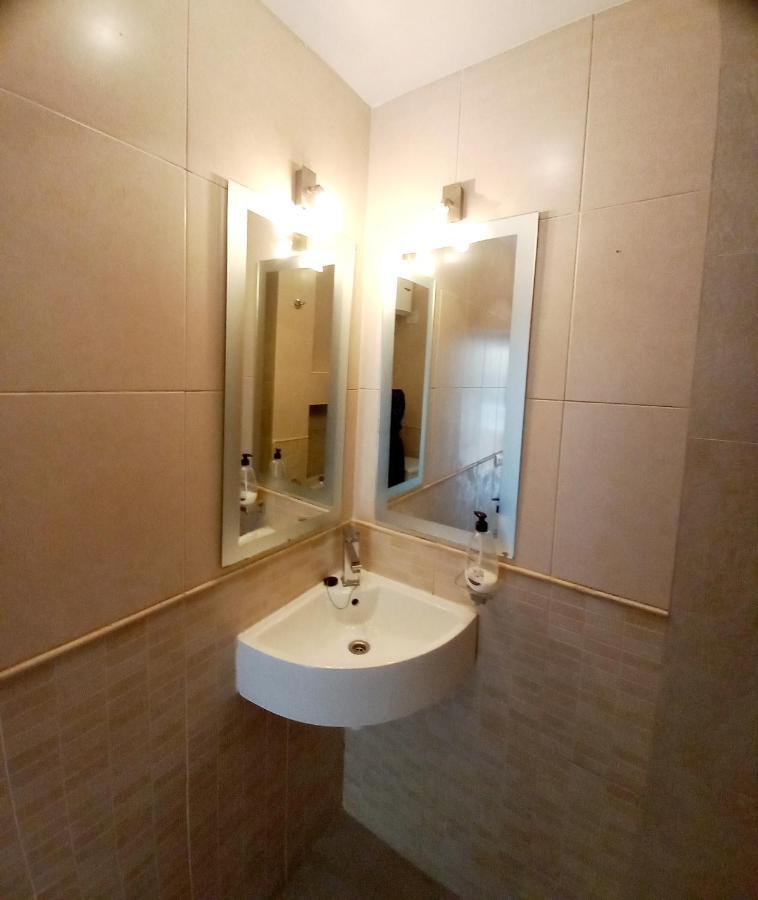 La Siesta Apartment Бенидорм Екстериор снимка