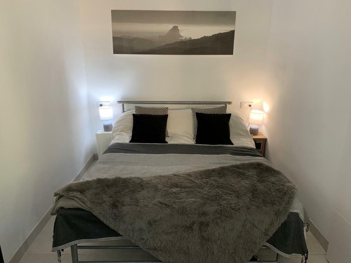 La Siesta Apartment Бенидорм Екстериор снимка